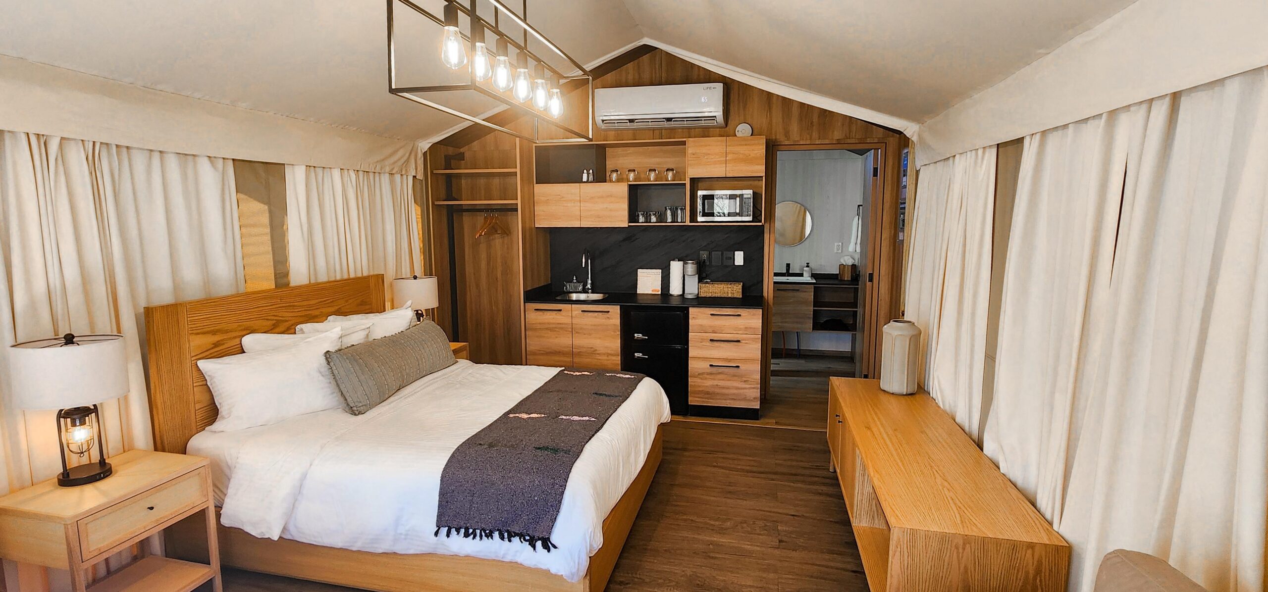 Luxury Glamping Tent (Sleeps up to 4)